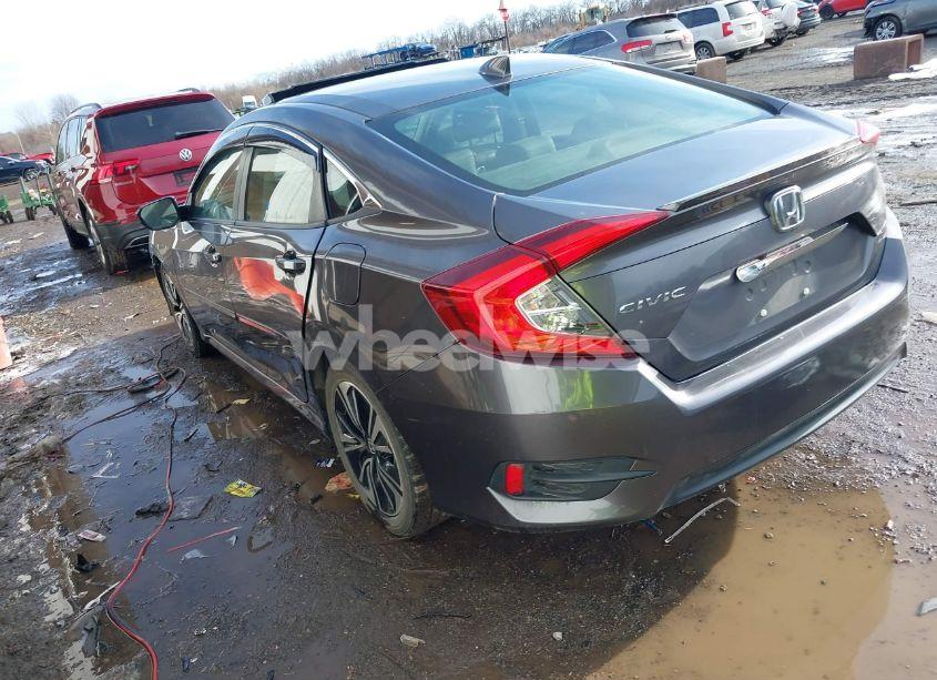 Photo 3 of 2018 Honda Civic EX-L (VIN JHMFC1F85JX014701)