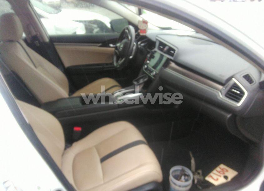 Photo 5 of 2019 Honda Civic TOURING (VIN JHMFC1F90KX002322)