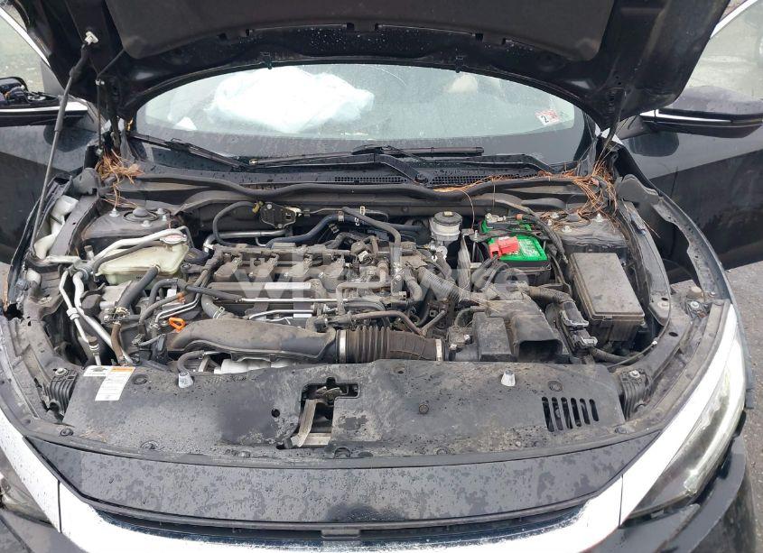 Photo 10 of 2018 Honda Civic TOURING (VIN JHMFC1F91JX012002)