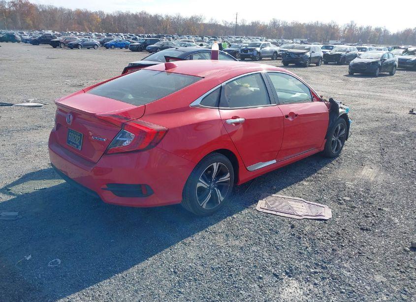 Photo 4 of 2018 Honda Civic TOURING (VIN JHMFC1F92JX027236)