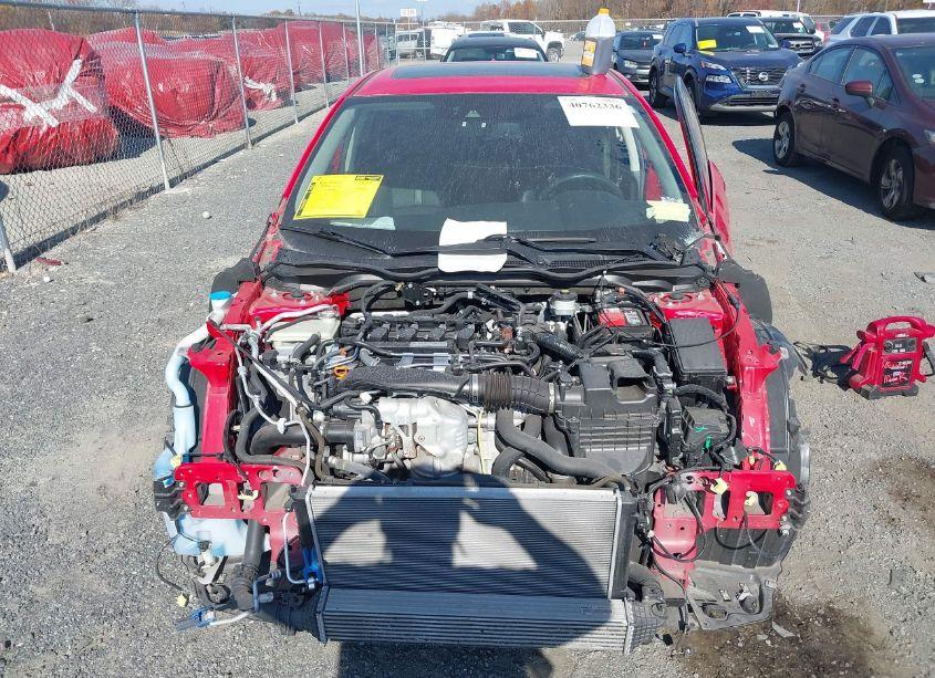 Photo 6 of 2018 Honda Civic TOURING (VIN JHMFC1F92JX027236)