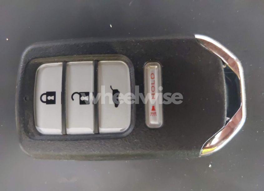 Photo 11 of 2018 Honda Civic TOURING (VIN JHMFC1F94JX011992)