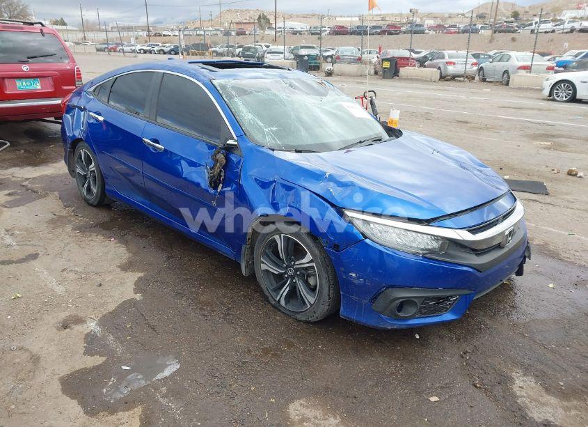 2018 Honda Civic TOURING (VIN JHMFC1F94JX024385) main photo