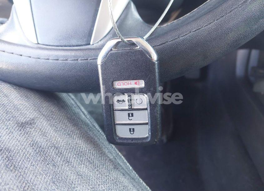 Photo 11 of 2018 Honda Civic TOURING (VIN JHMFC1F95JX006736)