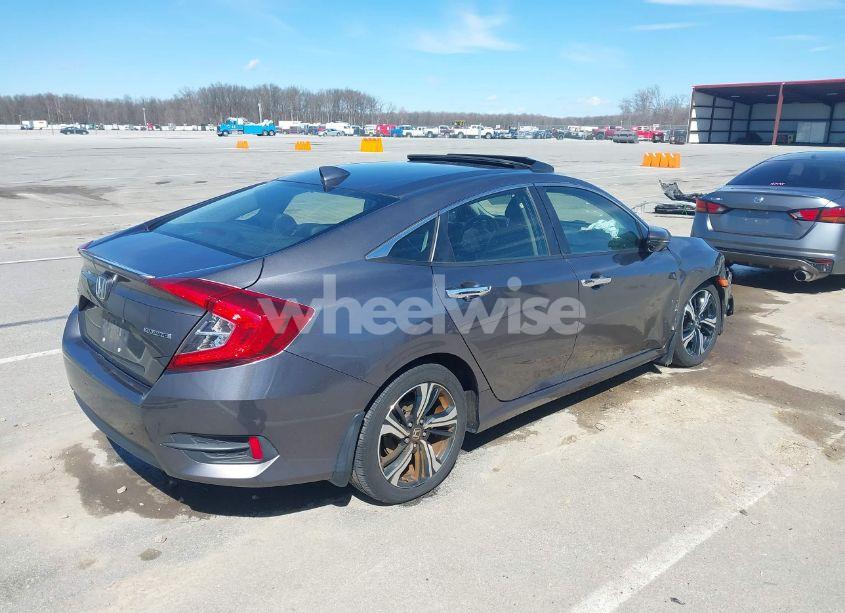 Photo 4 of 2018 Honda Civic TOURING (VIN JHMFC1F95JX006736)