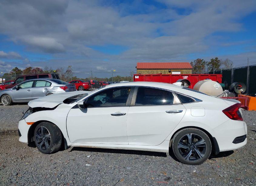 Photo 14 of 2018 Honda Civic TOURING (VIN JHMFC1F97JX012327)