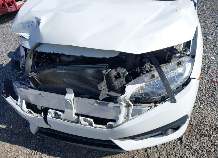 Photo 6 of 2018 Honda Civic TOURING (VIN JHMFC1F97JX012327)