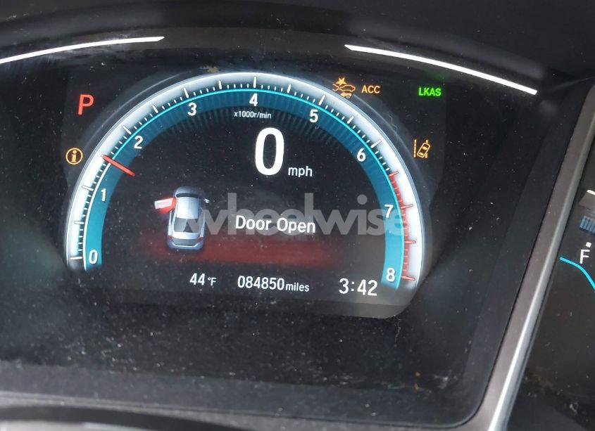 Photo 16 of 2018 Honda Civic TOURING (VIN JHMFC1F97JX015034)