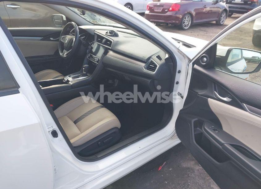 Photo 5 of 2018 Honda Civic TOURING (VIN JHMFC1F97JX015034)