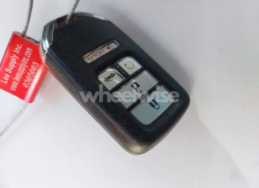 Photo 11 of 2019 Honda Civic TOURING (VIN JHMFC1F97KX013771)