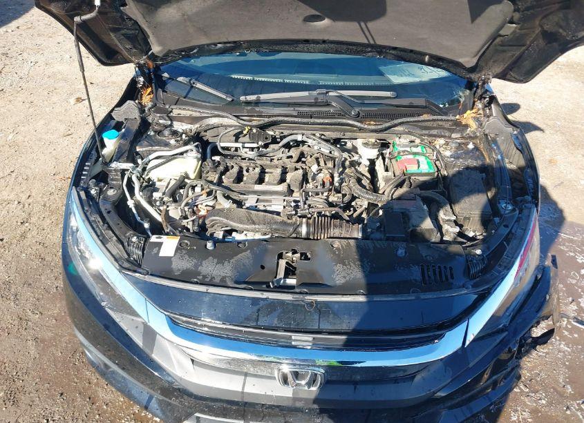 Photo 10 of 2018 Honda Civic TOURING (VIN JHMFC1F98JX026110)