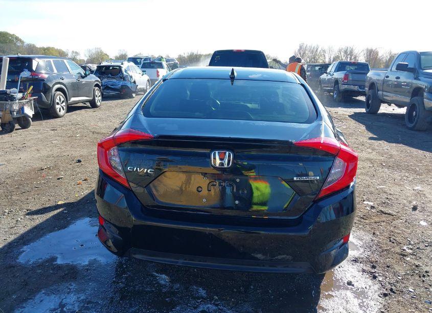 Photo 16 of 2018 Honda Civic TOURING (VIN JHMFC1F98JX026110)