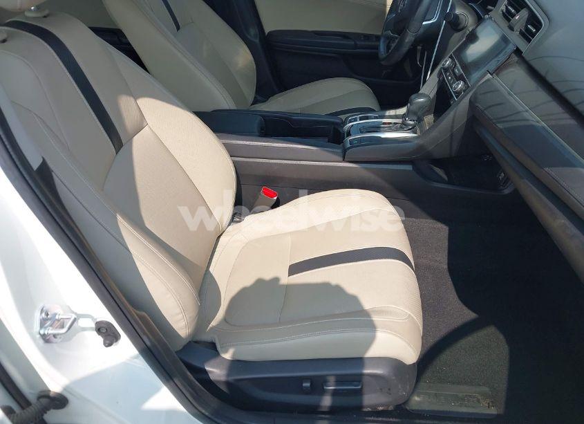 Photo 5 of 2018 Honda Civic TOURING (VIN JHMFC1F99JX035723)