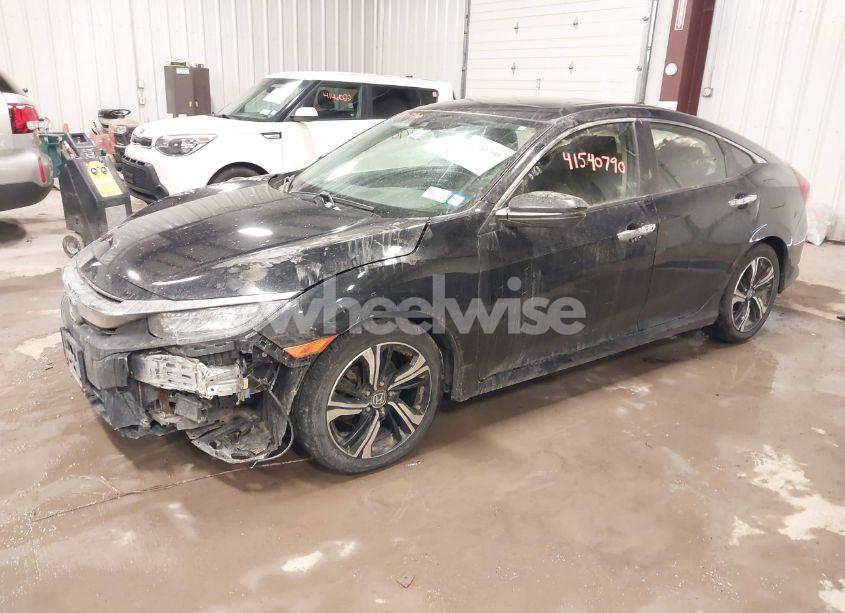 Photo 2 of 2018 Honda Civic TOURING (VIN JHMFC1F9XJX002987)