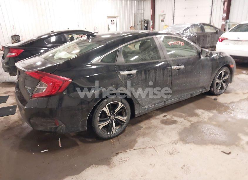 Photo 4 of 2018 Honda Civic TOURING (VIN JHMFC1F9XJX002987)