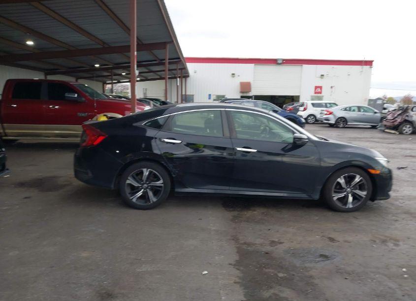 Photo 12 of 2018 Honda Civic TOURING (VIN JHMFC1F9XJX019188)