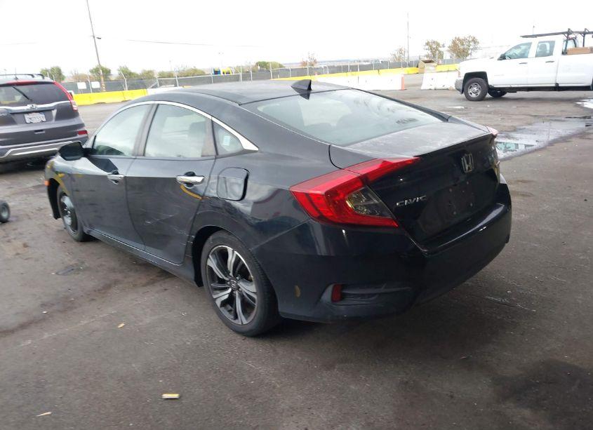 Photo 3 of 2018 Honda Civic TOURING (VIN JHMFC1F9XJX019188)