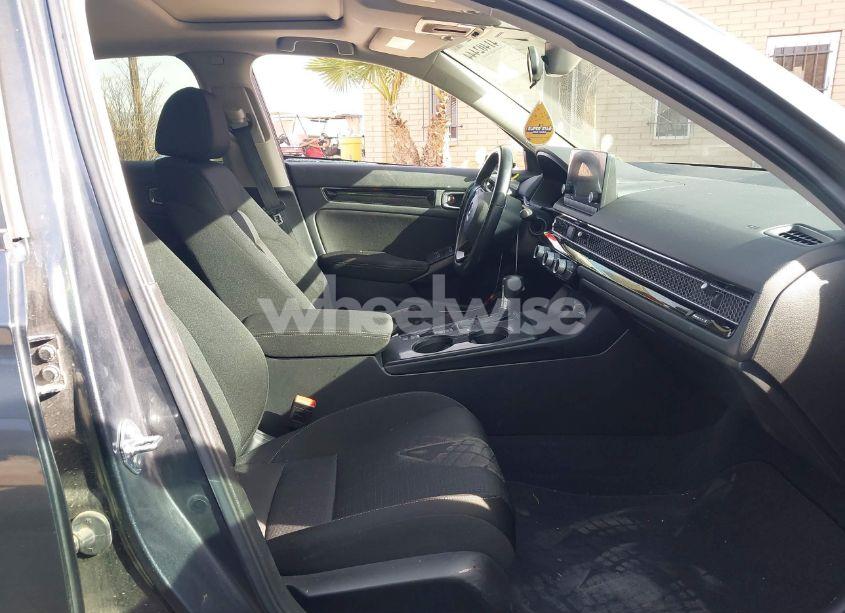 Photo 5 of 2022 Honda Civic EX (VIN JHMFE1F72NX000911)