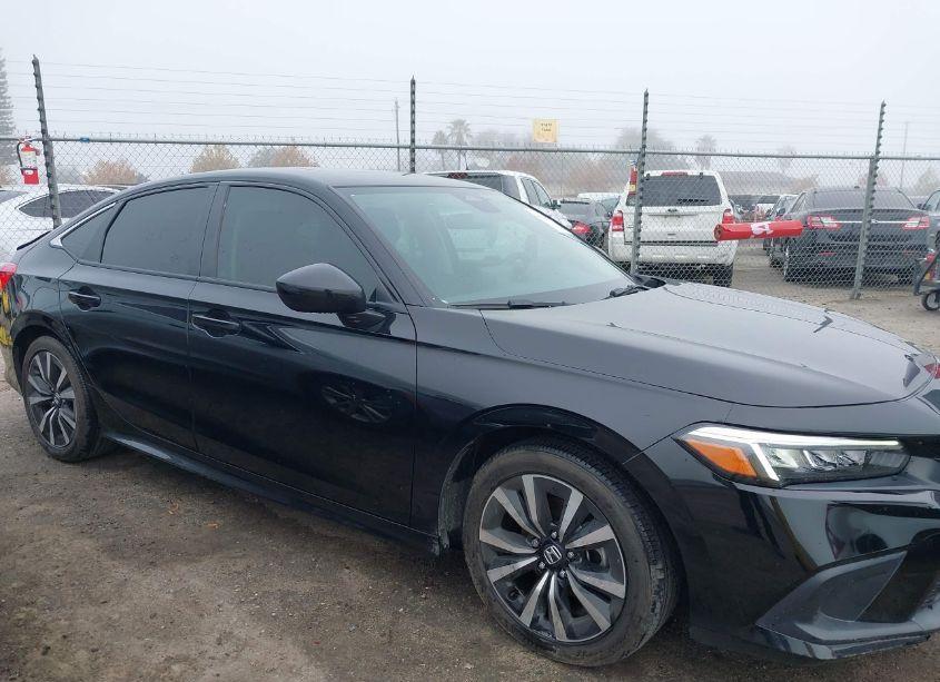 Photo 13 of 2022 Honda Civic EX (VIN JHMFE1F72NX001377)