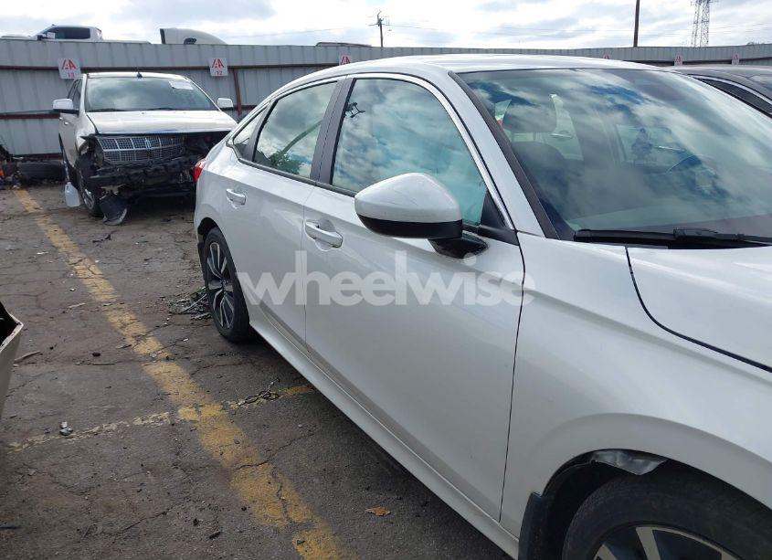 Photo 12 of 2022 Honda Civic EX (VIN JHMFE1F72NX004750)