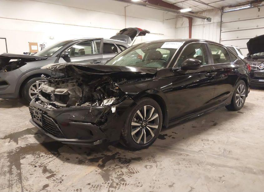 Photo 2 of 2022 Honda Civic EX (VIN JHMFE1F74NX003311)