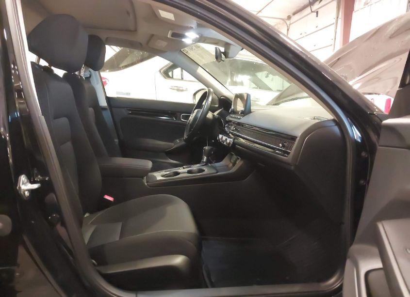 Photo 5 of 2022 Honda Civic EX (VIN JHMFE1F74NX003311)