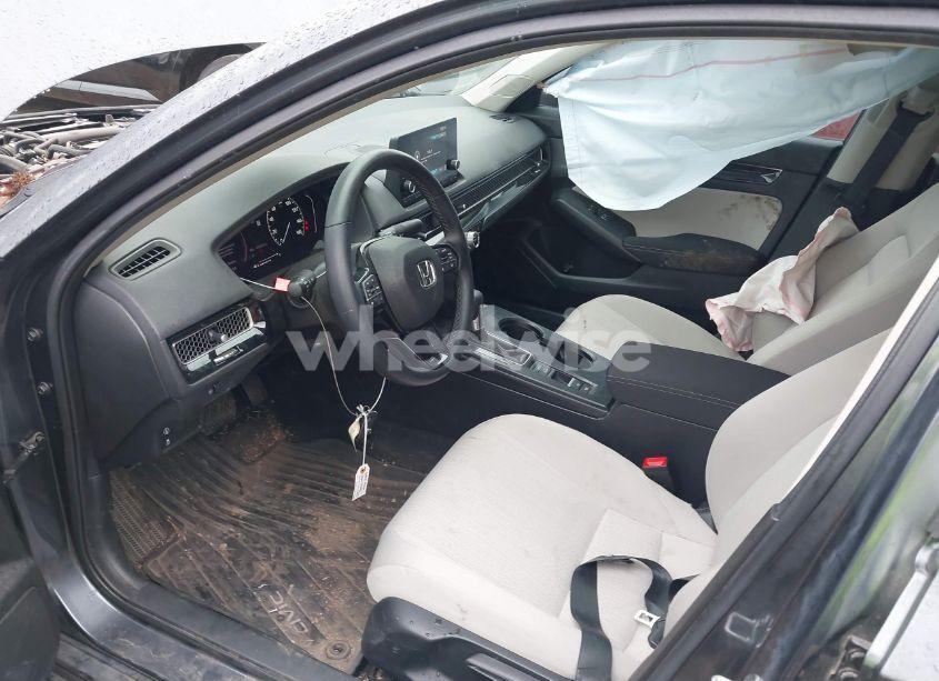 Photo 5 of 2022 Honda Civic EX (VIN JHMFE1F74NX005351)