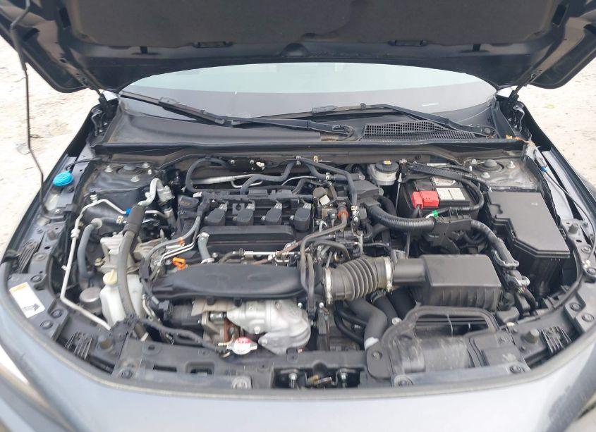 Photo 10 of 2022 Honda Civic EX (VIN JHMFE1F75NX003186)