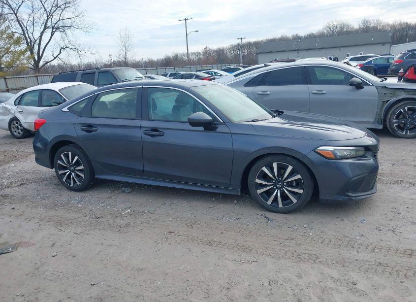 Photo 13 of 2022 Honda Civic EX (VIN JHMFE1F75NX003186)