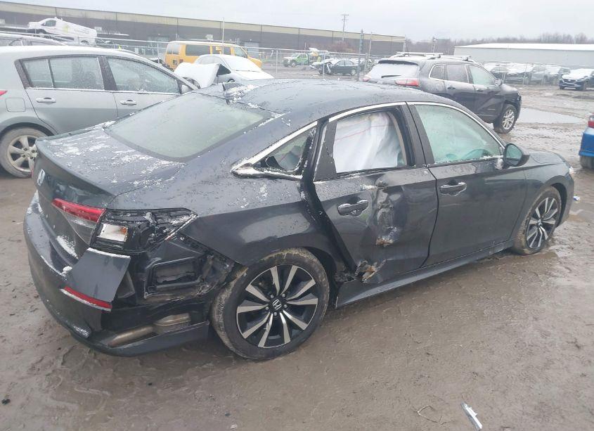 Photo 6 of 2022 Honda Civic EX (VIN JHMFE1F75NX003415)