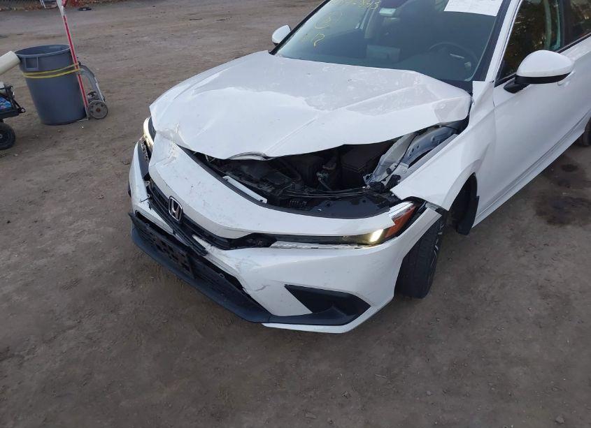 Photo 6 of 2022 Honda Civic EX (VIN JHMFE1F76NX009093)