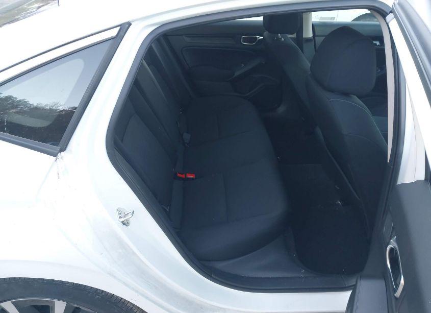 Photo 8 of 2022 Honda Civic EX (VIN JHMFE1F76NX009093)