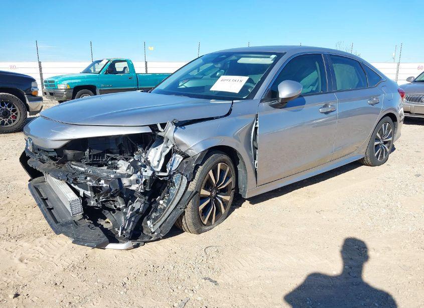 Photo 2 of 2022 Honda Civic EX (VIN JHMFE1F77NX000502)