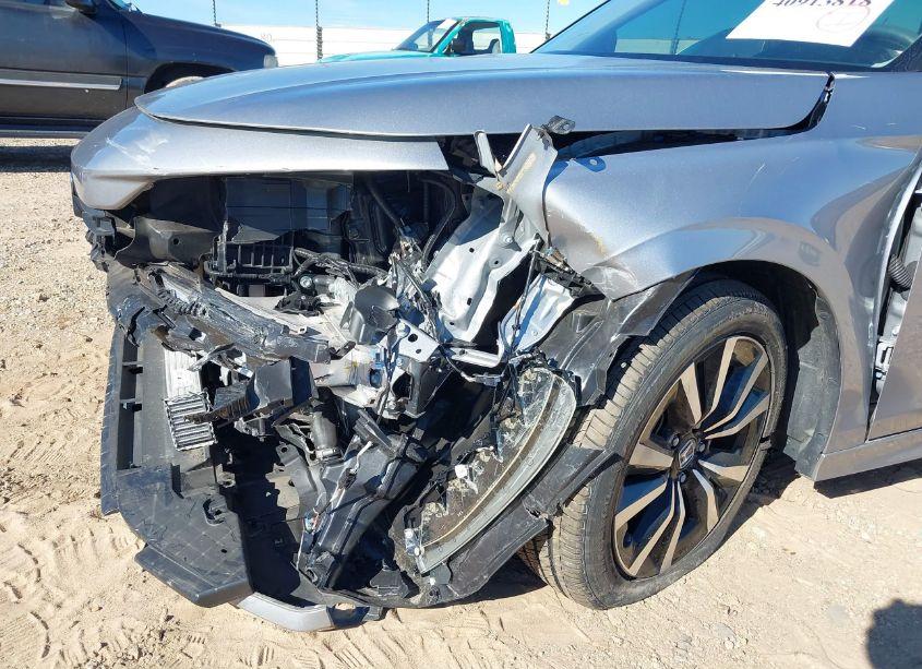 Photo 6 of 2022 Honda Civic EX (VIN JHMFE1F77NX000502)