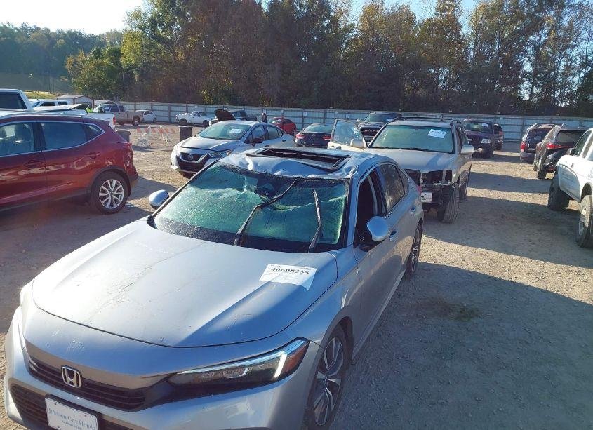 Photo 6 of 2022 Honda Civic EX (VIN JHMFE1F77NX006915)