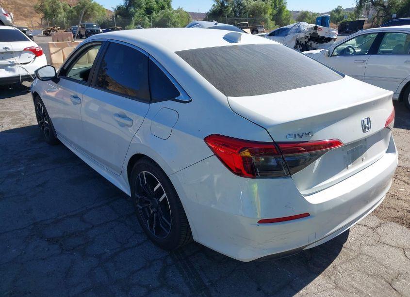 Photo 3 of 2022 Honda Civic EX (VIN JHMFE1F79NX000761)