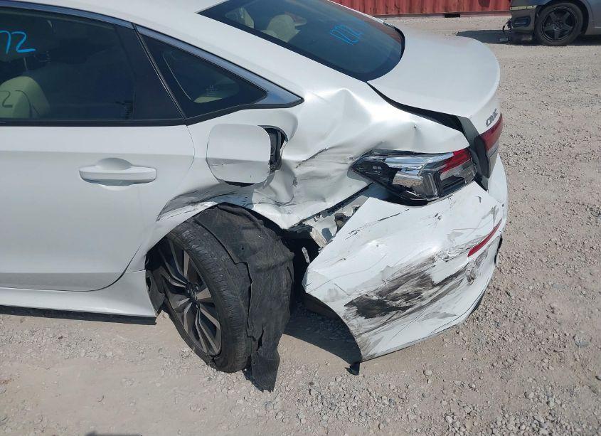 Photo 6 of 2022 Honda Civic EX (VIN JHMFE1F79NX003854)