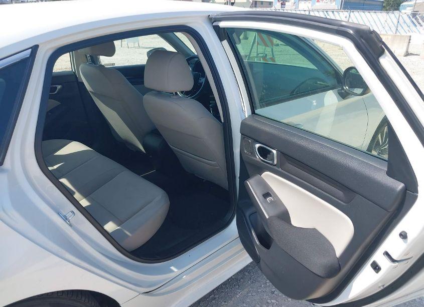 Photo 8 of 2022 Honda Civic EX (VIN JHMFE1F79NX003854)