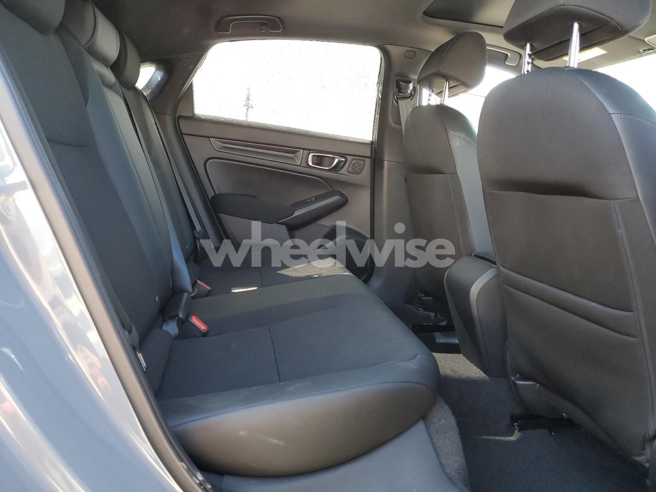 Photo 11 of 2025 HONDA CIVIC SPORT (VIN JHMFL4H83SX001011)