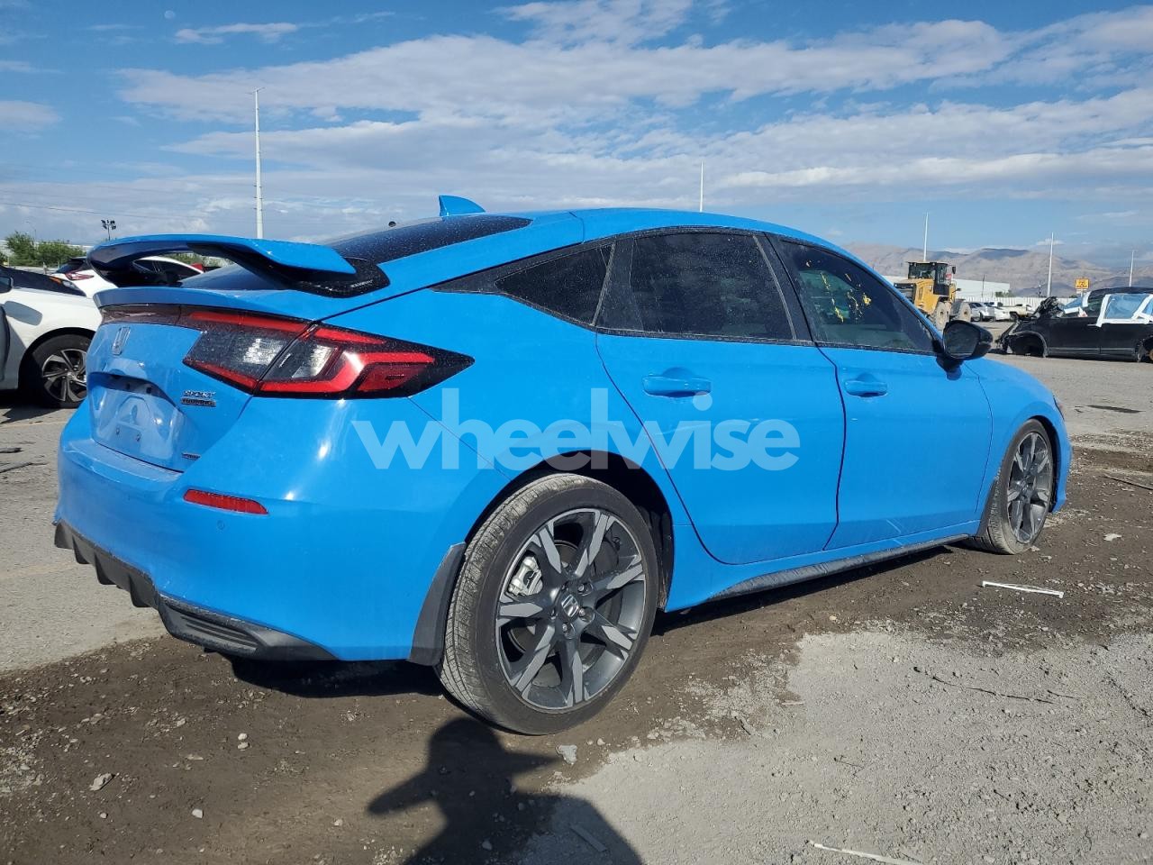 Photo 3 of 2025 HONDA CIVIC SPORT TOURING (VIN JHMFL4H94SX003455)