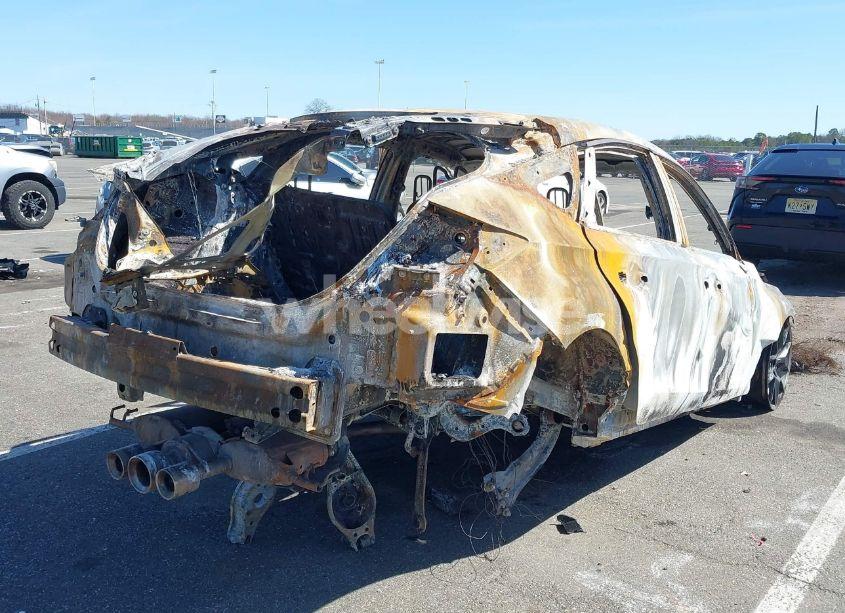 Photo 4 of 2024 Honda Civic TYPE R (VIN JHMFL5G40RX000980)