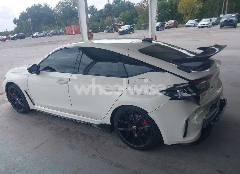 Photo 14 of 2024 Honda Civic TYPE R (VIN JHMFL5G40RX004575)