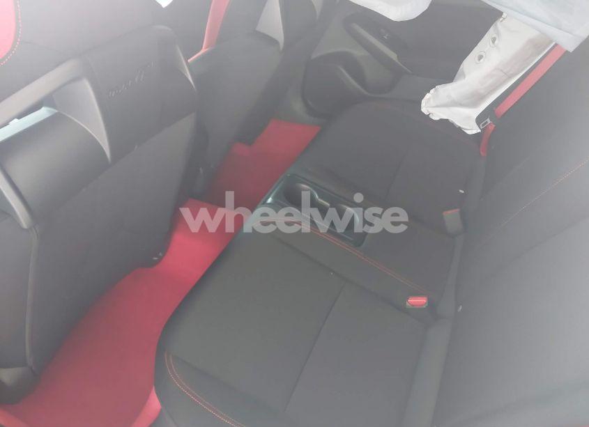Photo 8 of 2024 Honda Civic TYPE R (VIN JHMFL5G40RX004575)