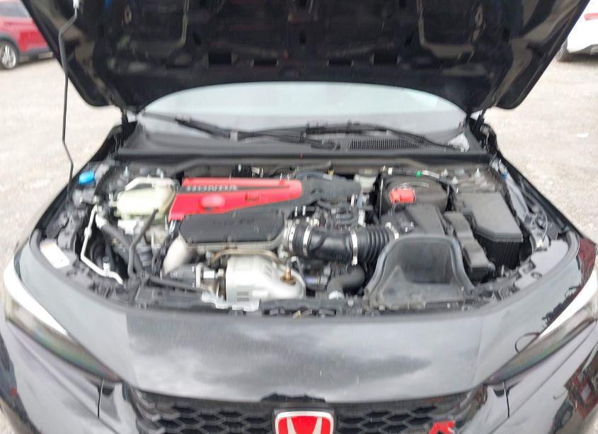Photo 10 of 2024 Honda Civic TYPE R BASE (M6) (VIN JHMFL5G46RX000059)