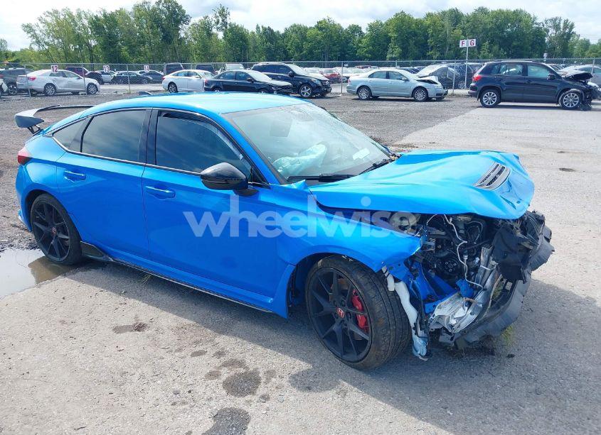 2024 Honda Civic TYPE R BASE (M6) (VIN JHMFL5G46RX000675) main photo