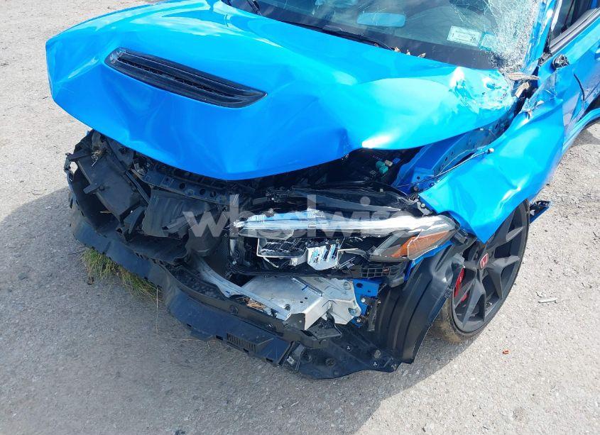 Photo 6 of 2024 Honda Civic TYPE R BASE (M6) (VIN JHMFL5G46RX000675)
