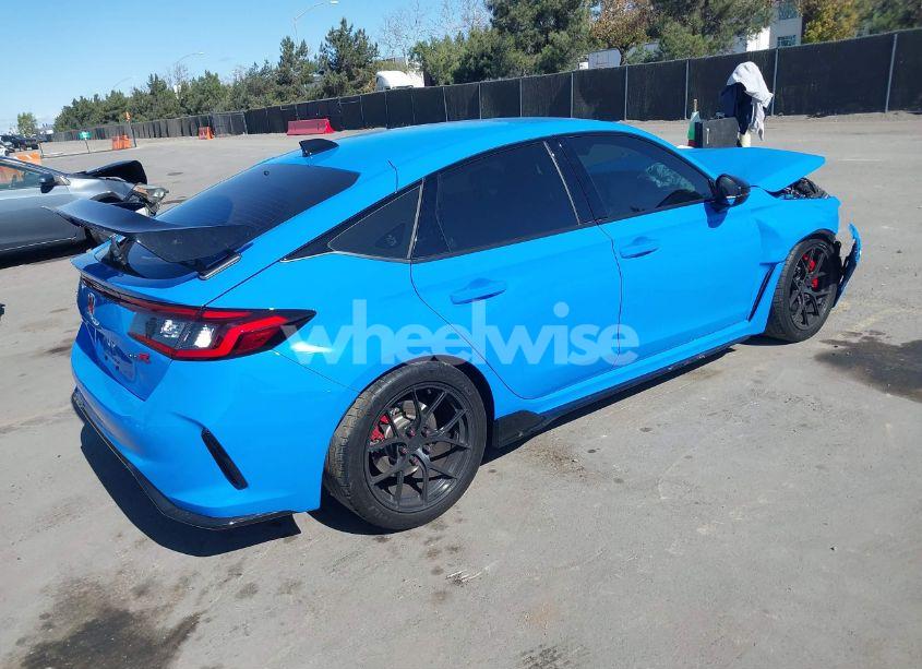 Photo 4 of 2023 Honda Civic TYPE R TOURING (VIN JHMFL5G47PX001699)