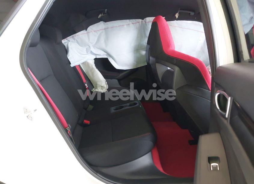 Photo 8 of 2024 Honda Civic TYPE R (VIN JHMFL5G47RX001771)