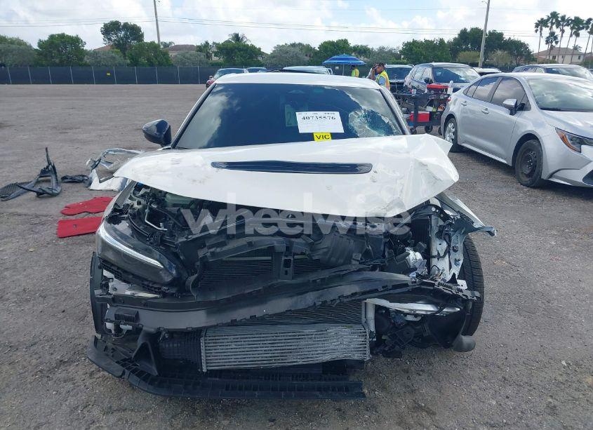 Photo 13 of 2023 Honda Civic TYPE R TOURING (VIN JHMFL5G48PX002599)