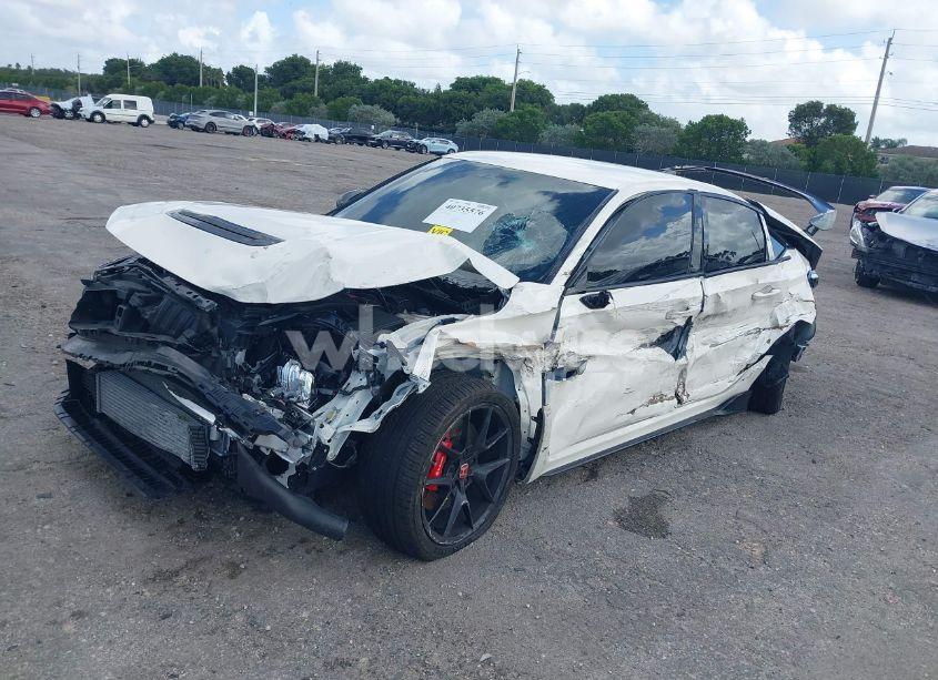 Photo 2 of 2023 Honda Civic TYPE R TOURING (VIN JHMFL5G48PX002599)